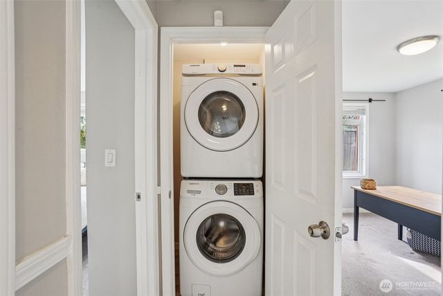 3709 NE 9th Court, Renton, WA 98056