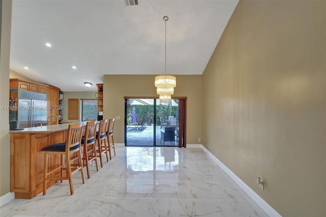 3187 Beechberry Cir, Davie, FL 33328