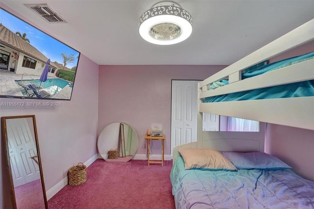 3187 Beechberry Cir, Davie, FL 33328