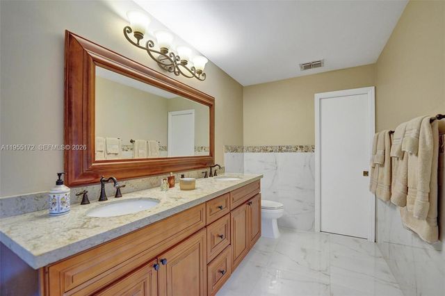 3187 Beechberry Cir, Davie, FL 33328