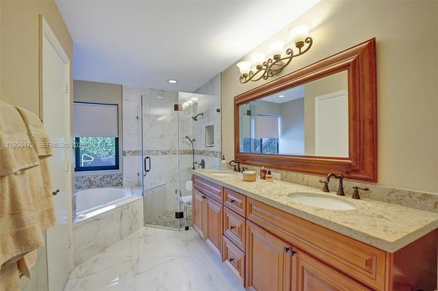 3187 Beechberry Cir, Davie, FL 33328