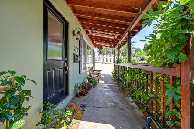274 Sawyer St, Auburn, CA 95603