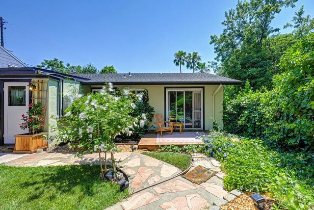 274 Sawyer St, Auburn, CA 95603