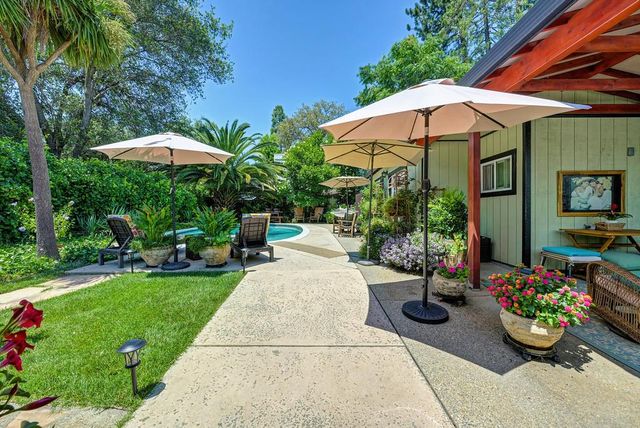 274 Sawyer St, Auburn, CA 95603