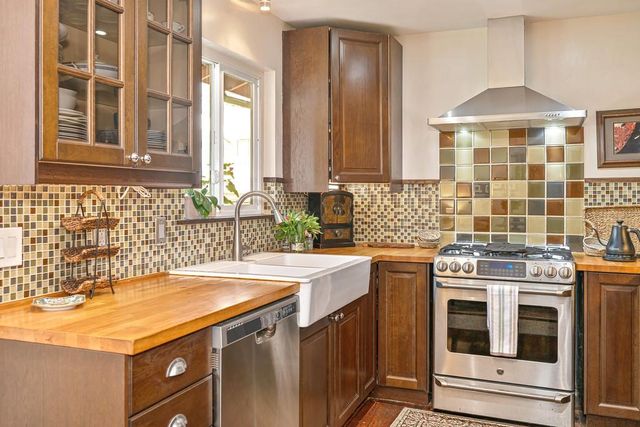 274 Sawyer St, Auburn, CA 95603
