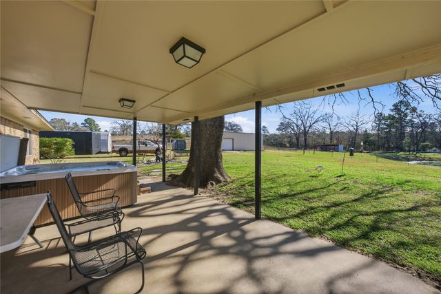 3662 ACR 359, Palestine, TX 75803