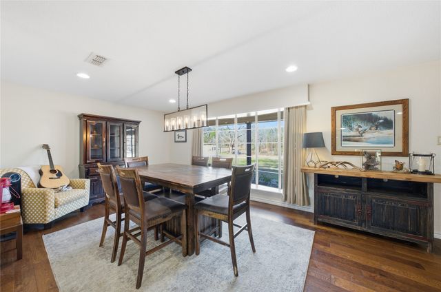 3662 ACR 359, Palestine, TX 75803