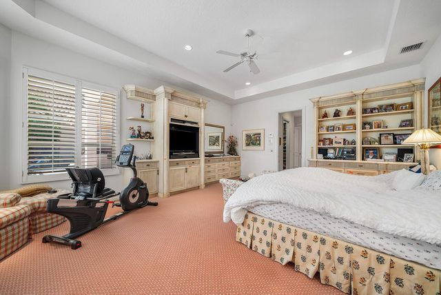 155 Vintage Isle Lane, Palm Beach Gardens, FL 33418