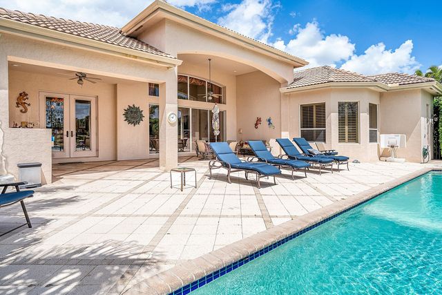 155 Vintage Isle Lane, Palm Beach Gardens, FL 33418