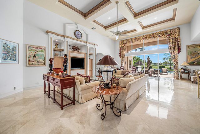 155 Vintage Isle Lane, Palm Beach Gardens, FL 33418