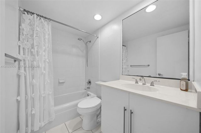3001 S Ocean Drive 1439, Hollywood, FL 33019