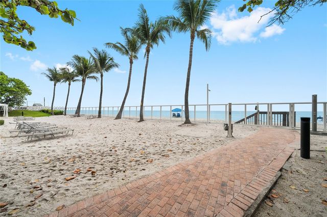 3001 S Ocean Drive 1439, Hollywood, FL 33019