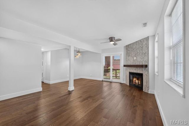 8816 Eager Road, Brentwood, MO 63144
