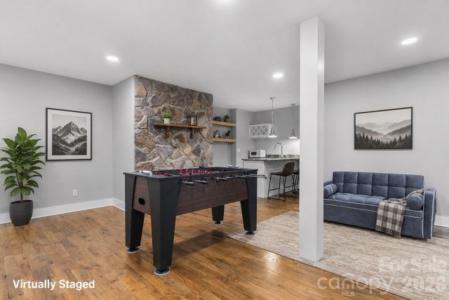 549 Clubhouse Drive, Banner Elk, NC 28604