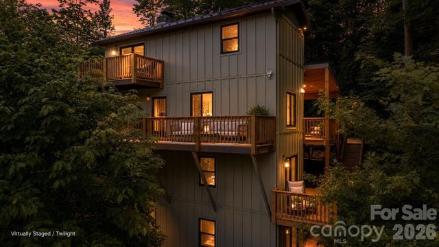 549 Clubhouse Drive, Banner Elk, NC 28604