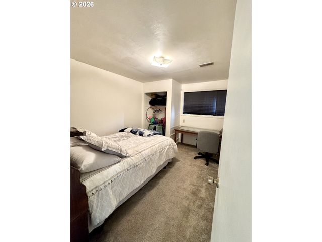1205 Oregon St, Port Orford, OR 97465