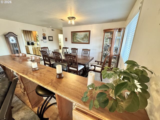 1205 Oregon St, Port Orford, OR 97465