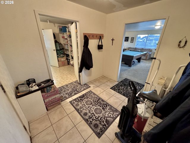 1205 Oregon St, Port Orford, OR 97465