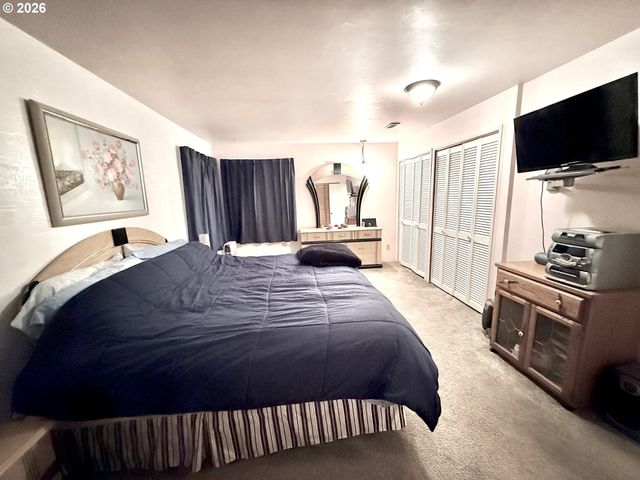 1205 Oregon St, Port Orford, OR 97465