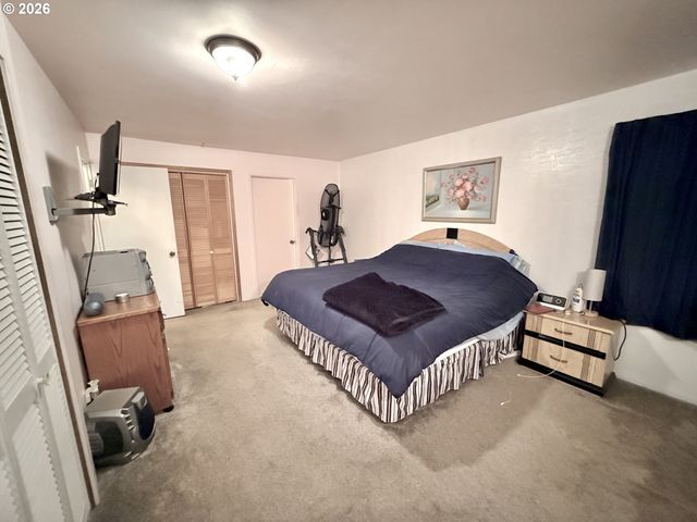 1205 Oregon St, Port Orford, OR 97465