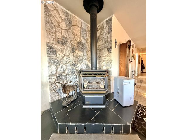 1205 Oregon St, Port Orford, OR 97465