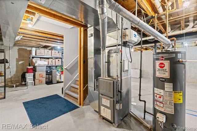 185 Laura Lane, Linden, MI 48451