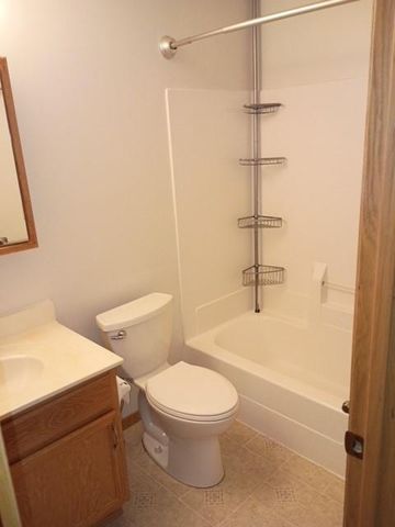 14391 Hickory Way, Apple Valley, MN 55124