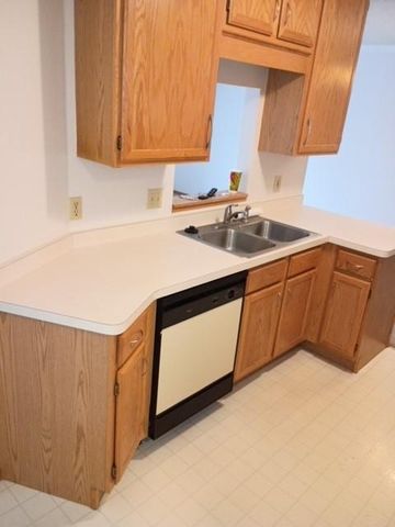 14391 Hickory Way, Apple Valley, MN 55124