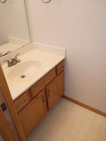 14391 Hickory Way, Apple Valley, MN 55124