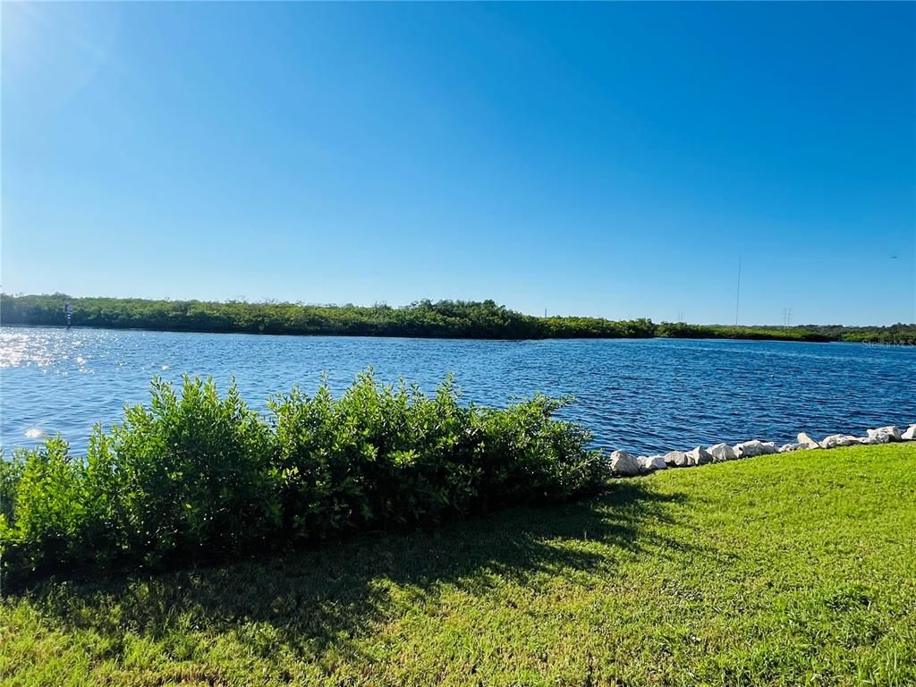 523 RIVER VIEW LANE, Tarpon Springs, FL 34689