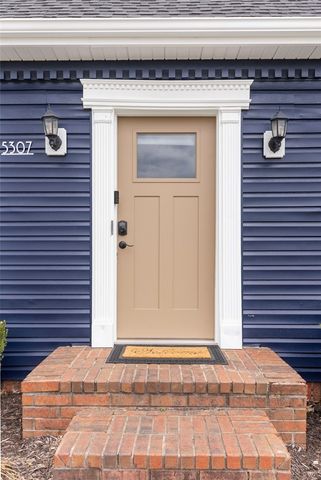 5307 S Bellview, Rogers, AR 72758