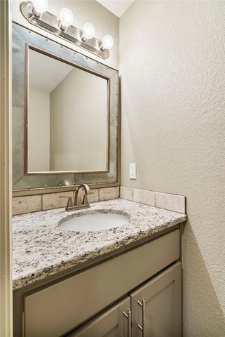 5307 S Bellview, Rogers, AR 72758