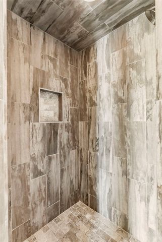 5307 S Bellview, Rogers, AR 72758