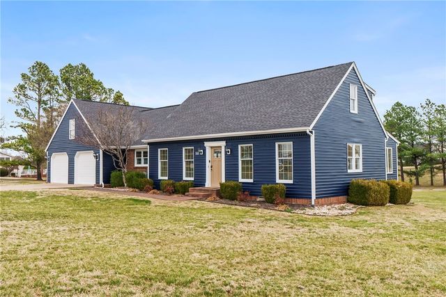 5307 S Bellview, Rogers, AR 72758