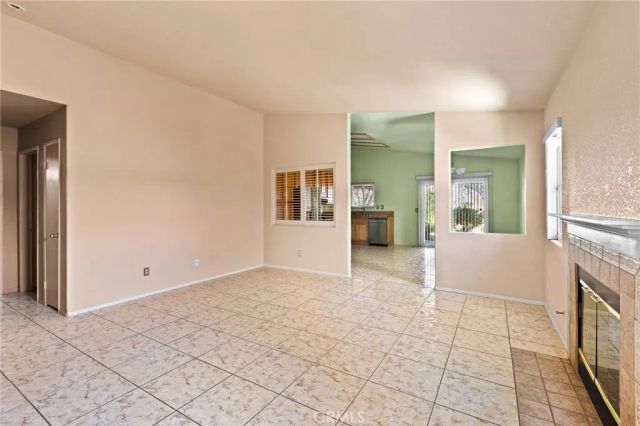 12800 Appian Avenue, Victorville, CA 92395