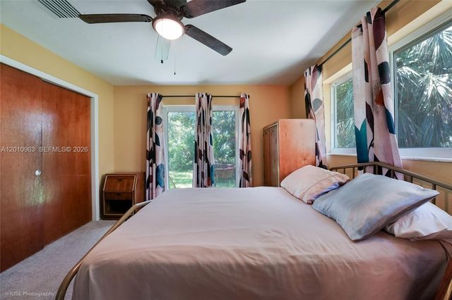 3278 Thomas Ave, Miami, FL 33133