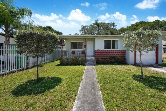 3278 Thomas Ave, Miami, FL 33133