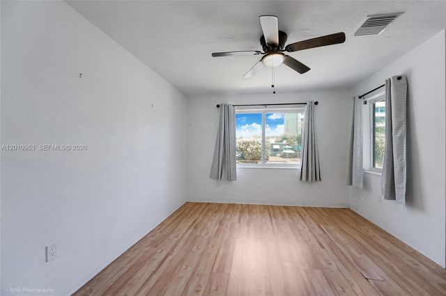 3278 Thomas Ave, Miami, FL 33133
