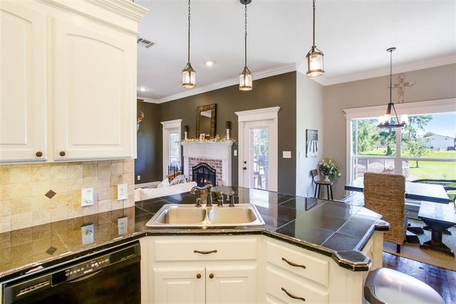 1145 Kent Hill Road, Lake Charles, LA 70605