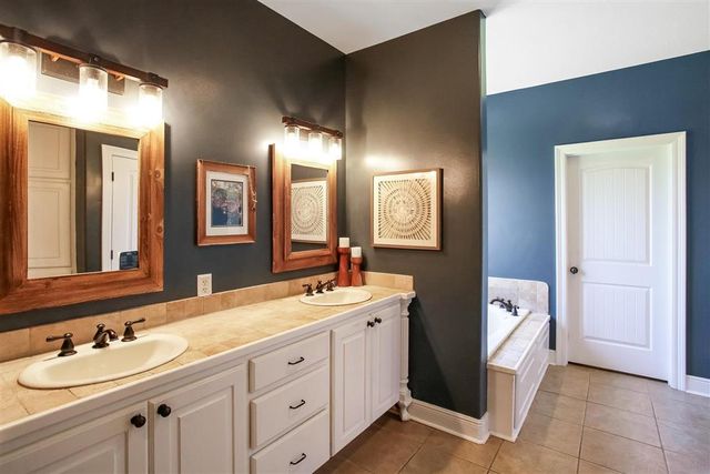 1145 Kent Hill Road, Lake Charles, LA 70605