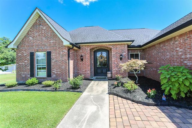 1145 Kent Hill Road, Lake Charles, LA 70605