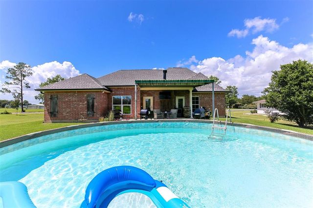 1145 Kent Hill Road, Lake Charles, LA 70605