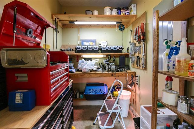 1145 Kent Hill Road, Lake Charles, LA 70605