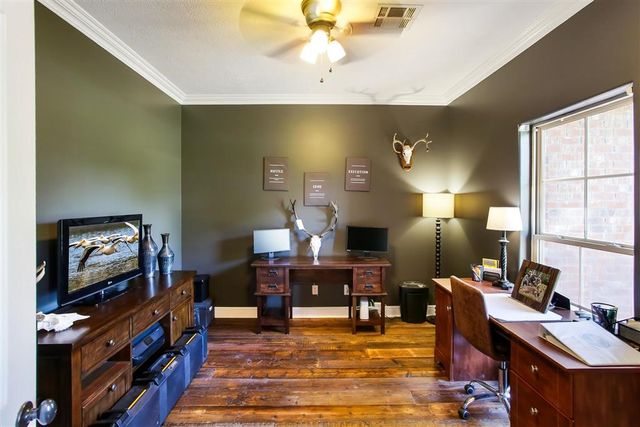 1145 Kent Hill Road, Lake Charles, LA 70605