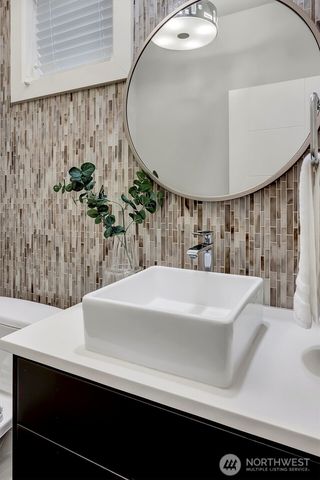 11421 NE 88th Street, Kirkland, WA 98033