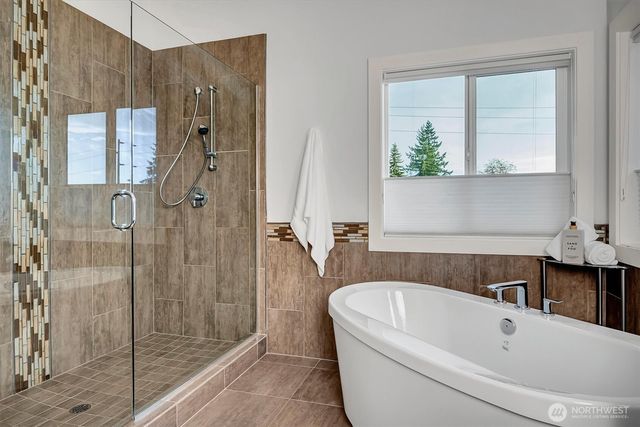 11421 NE 88th Street, Kirkland, WA 98033