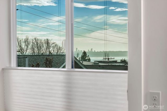 11421 NE 88th Street, Kirkland, WA 98033