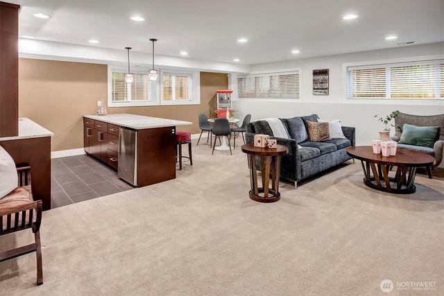 11421 NE 88th Street, Kirkland, WA 98033