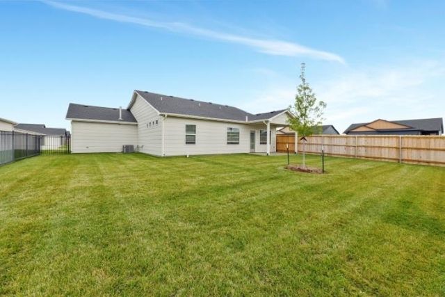 1013 W Long Path, Goddard, KS 67052