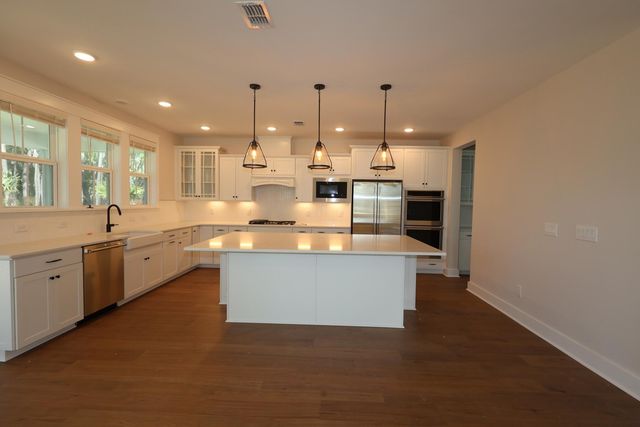 2300 Minifarm Way 524, Mount Pleasant, SC 29466